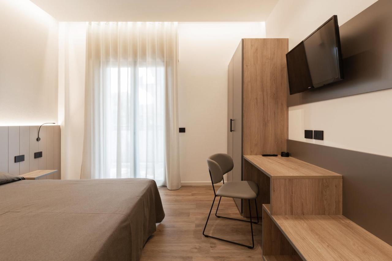 Renzo Hotel تْشيزيناتيكو المظهر الخارجي الصورة